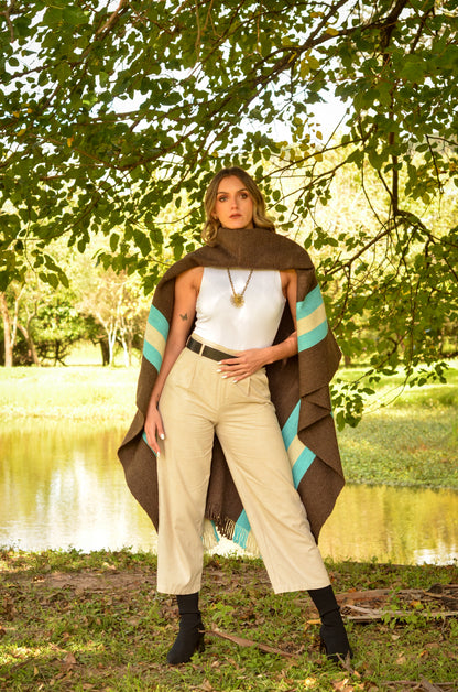 Poncho "Alvear" Creole Loom