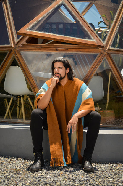 Poncho "Maipú" Telar Criollo