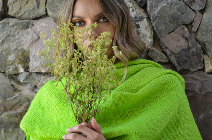 Ruana "Maimará" Hilos de Llama Baby