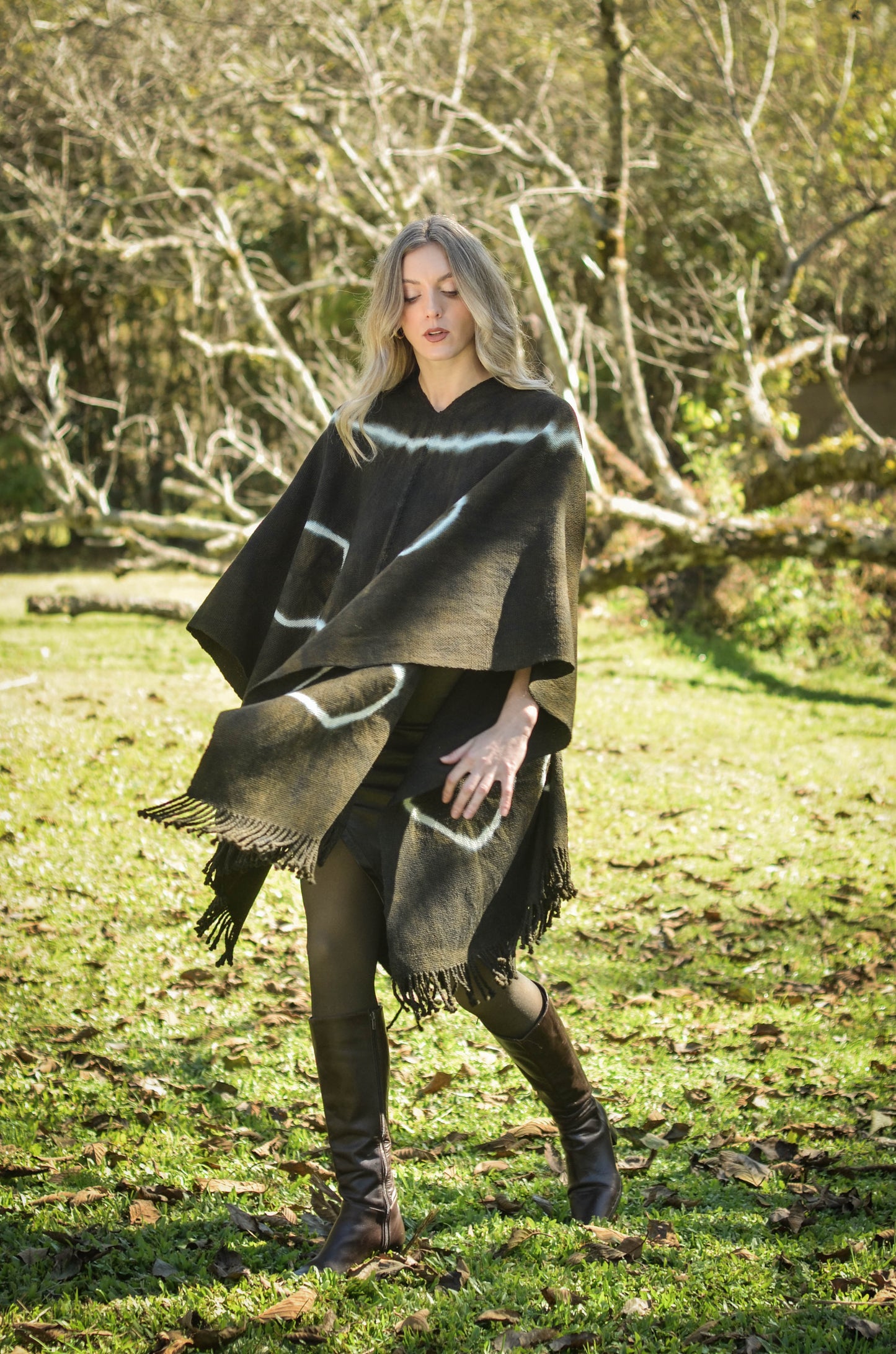 Poncho "Aragón" Telar Criollo