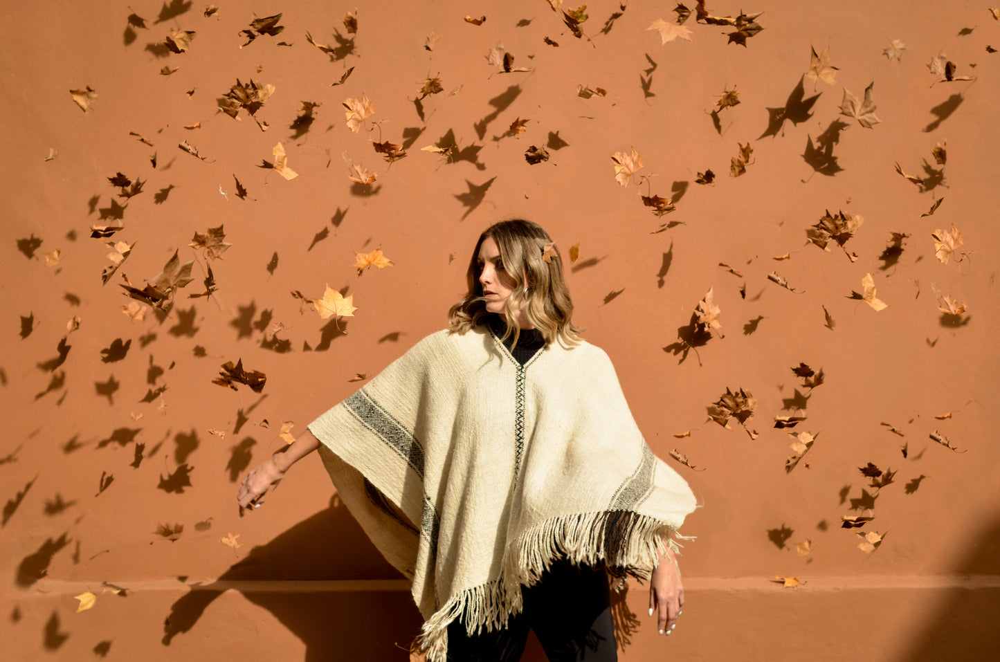 Poncho "Chaco" Hilos de Llama Baby