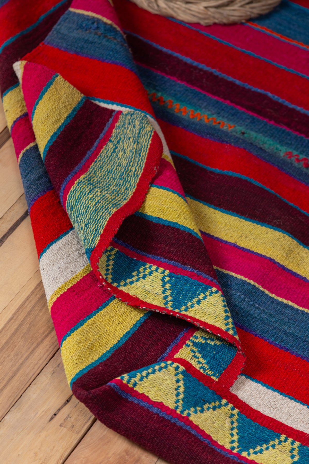 Old Puyo Sheep Wool on Loom
