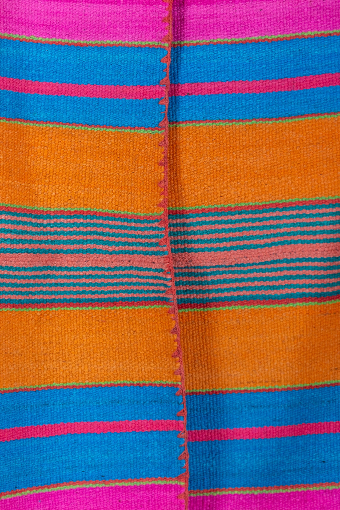 Puyo Antiguo Lana de Oveja en Telar