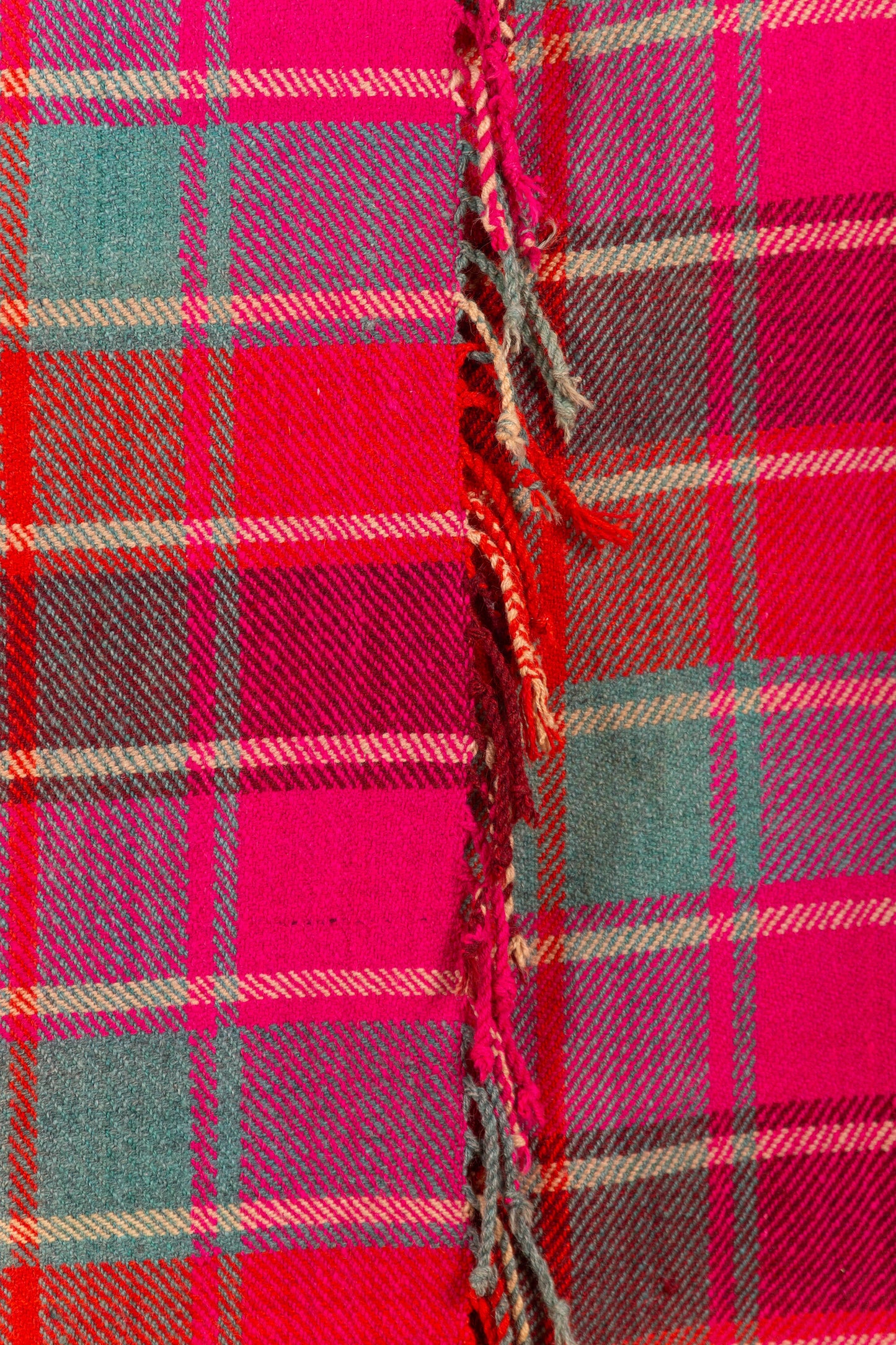 Puyo Lana de Llama en Telar