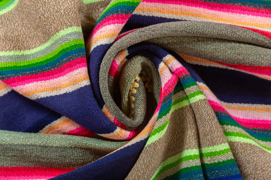 Puyo Antiguo hecho en Telar