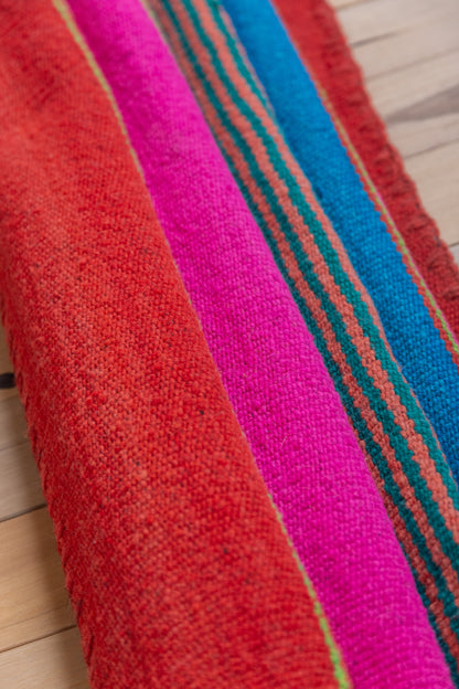 Puyo Antiguo Lana de Oveja en Telar