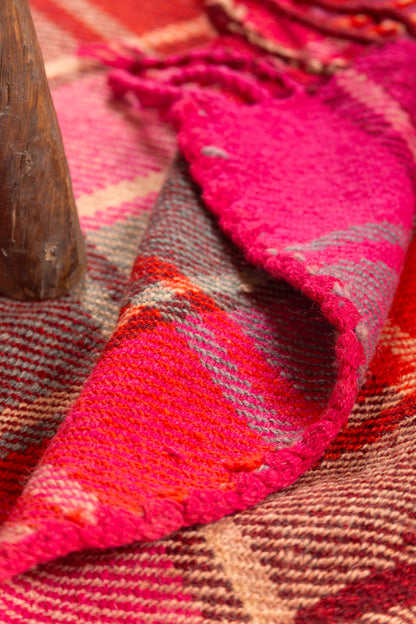 Puyo Lana de Llama en Telar