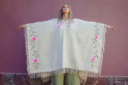 Poncho "Lavalle" Work in Creole Loom