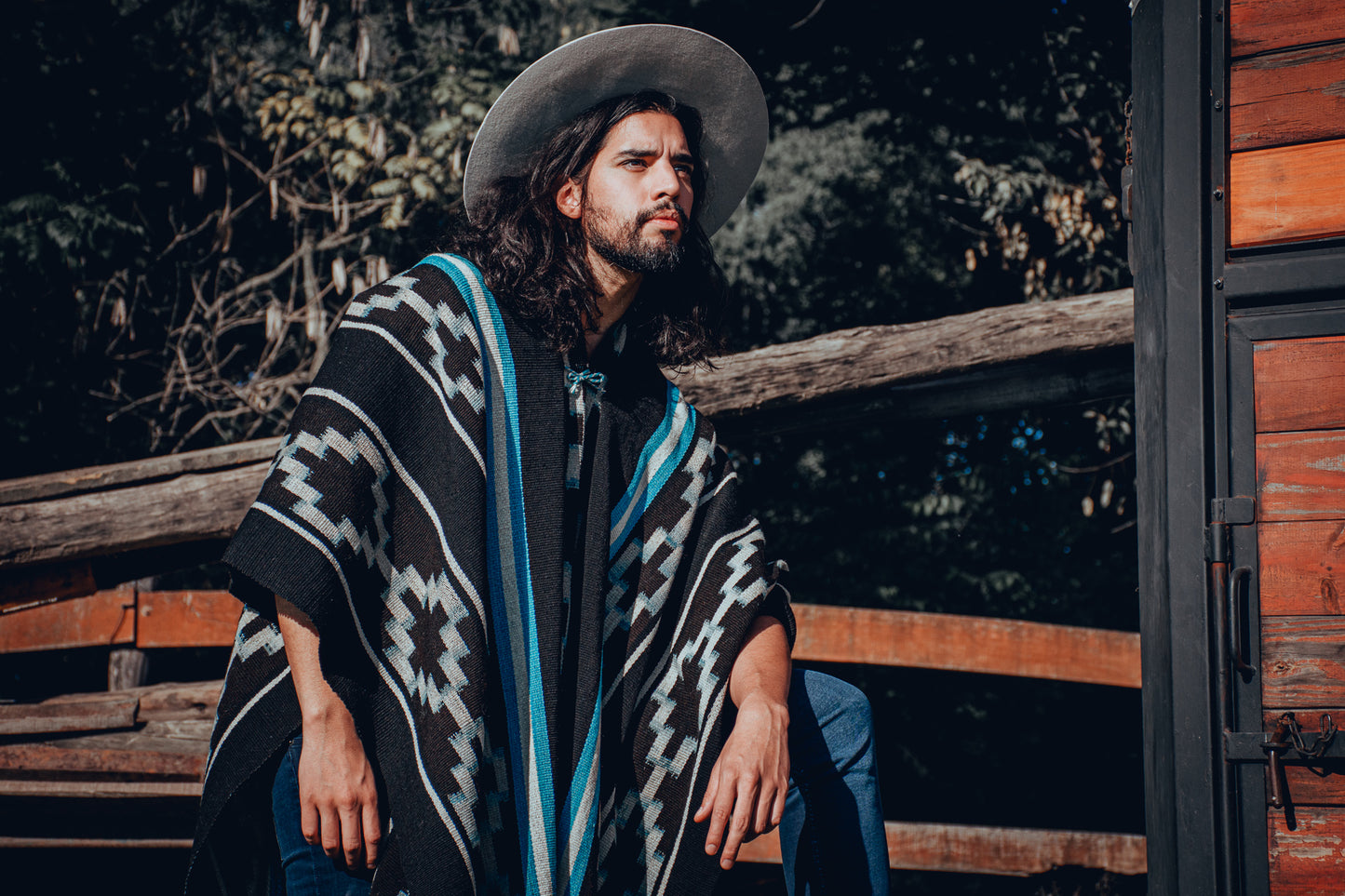 Poncho "Lavalle" Work in Creole Loom