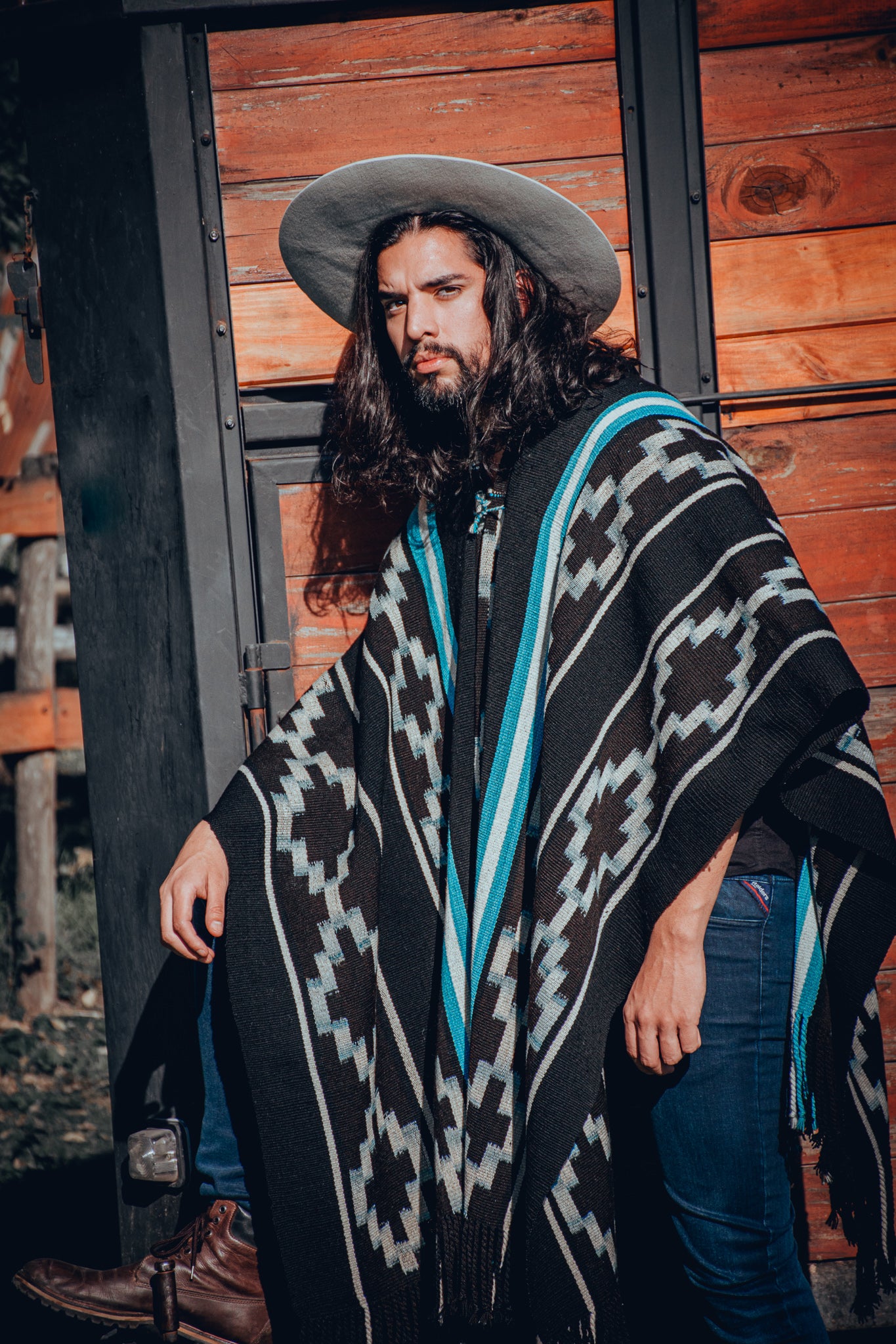 Poncho "Lavalle" Work in Creole Loom