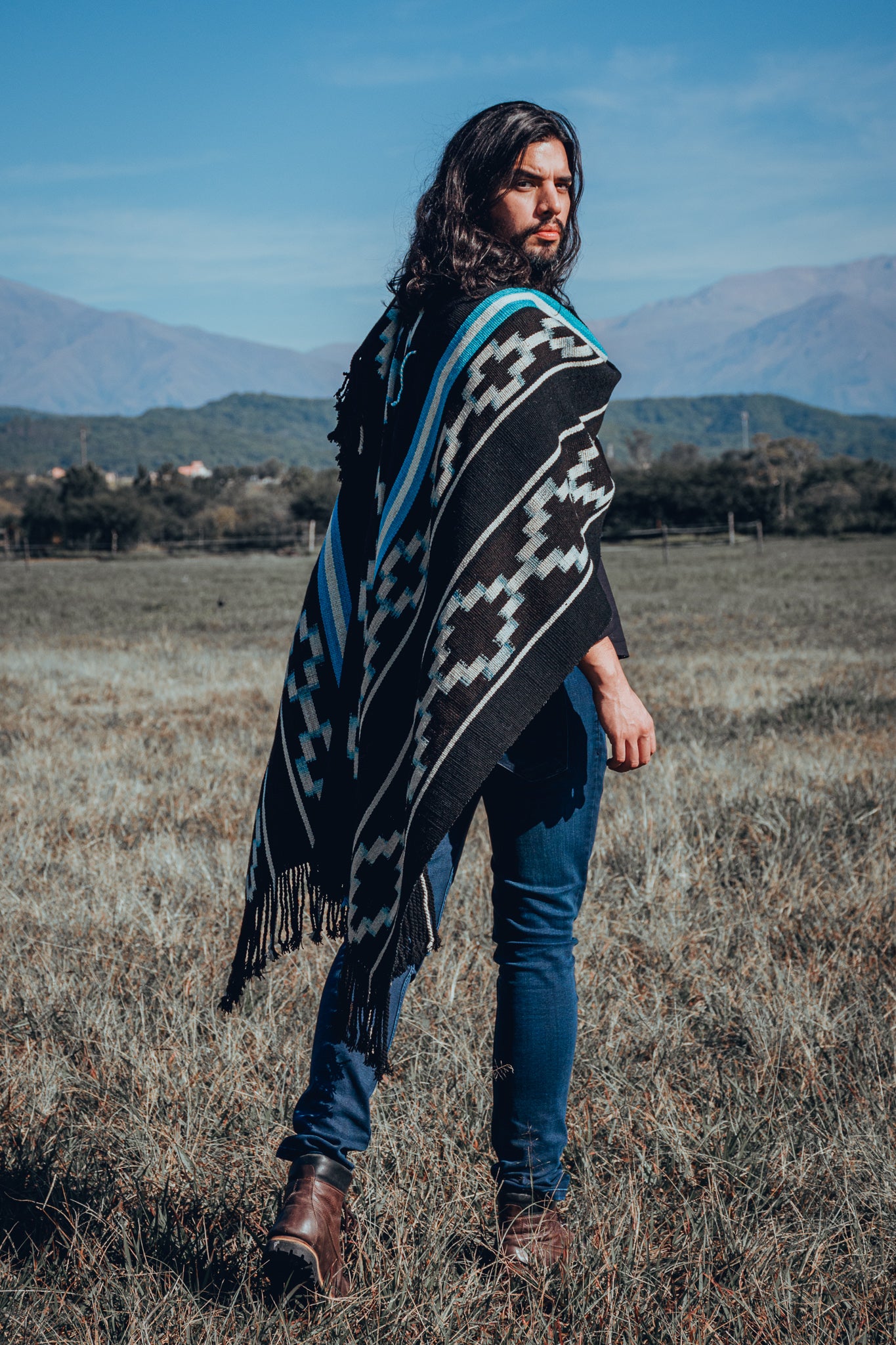 Poncho "Lavalle" Work in Creole Loom