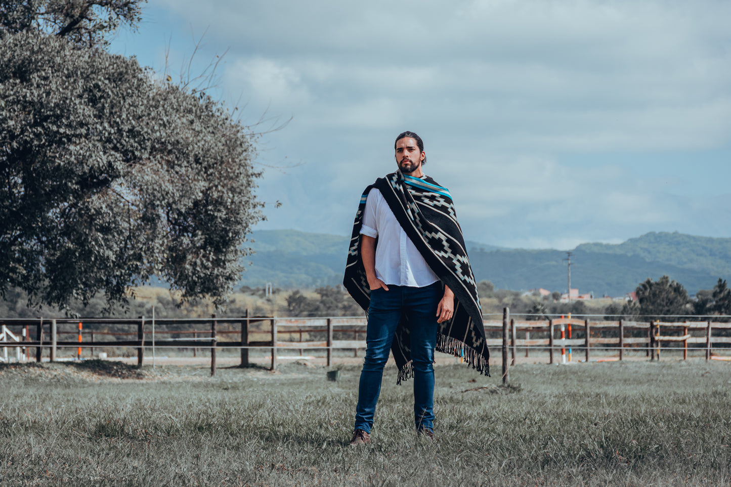 Poncho "Lavalle" Work in Creole Loom