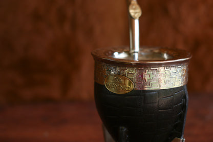 Imperial de Cuero, Alpaca y Bronce