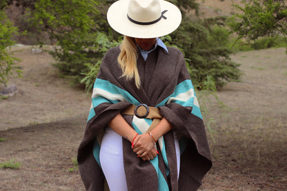 Poncho "Alvear" Telar Criollo