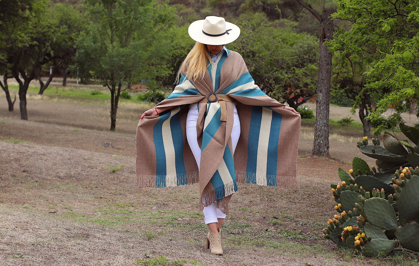 Poncho "Necochea" Creole Loom