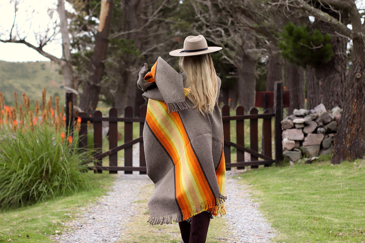 Poncho "Lavalle" Work in Creole Loom
