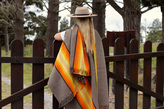 Poncho "Lavalle" Work in Creole Loom