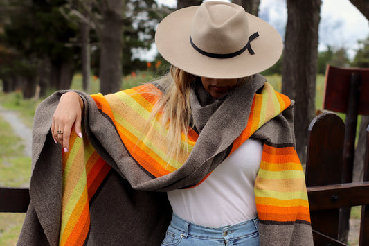 Poncho "Lavalle" Work in Creole Loom
