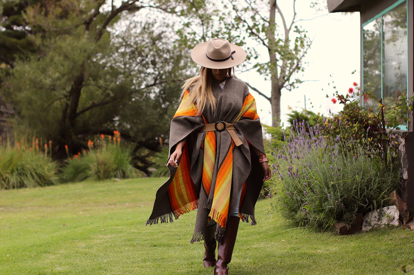 Poncho "Lavalle" Work in Creole Loom