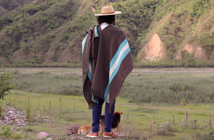 Poncho "Alvear" Telar Criollo