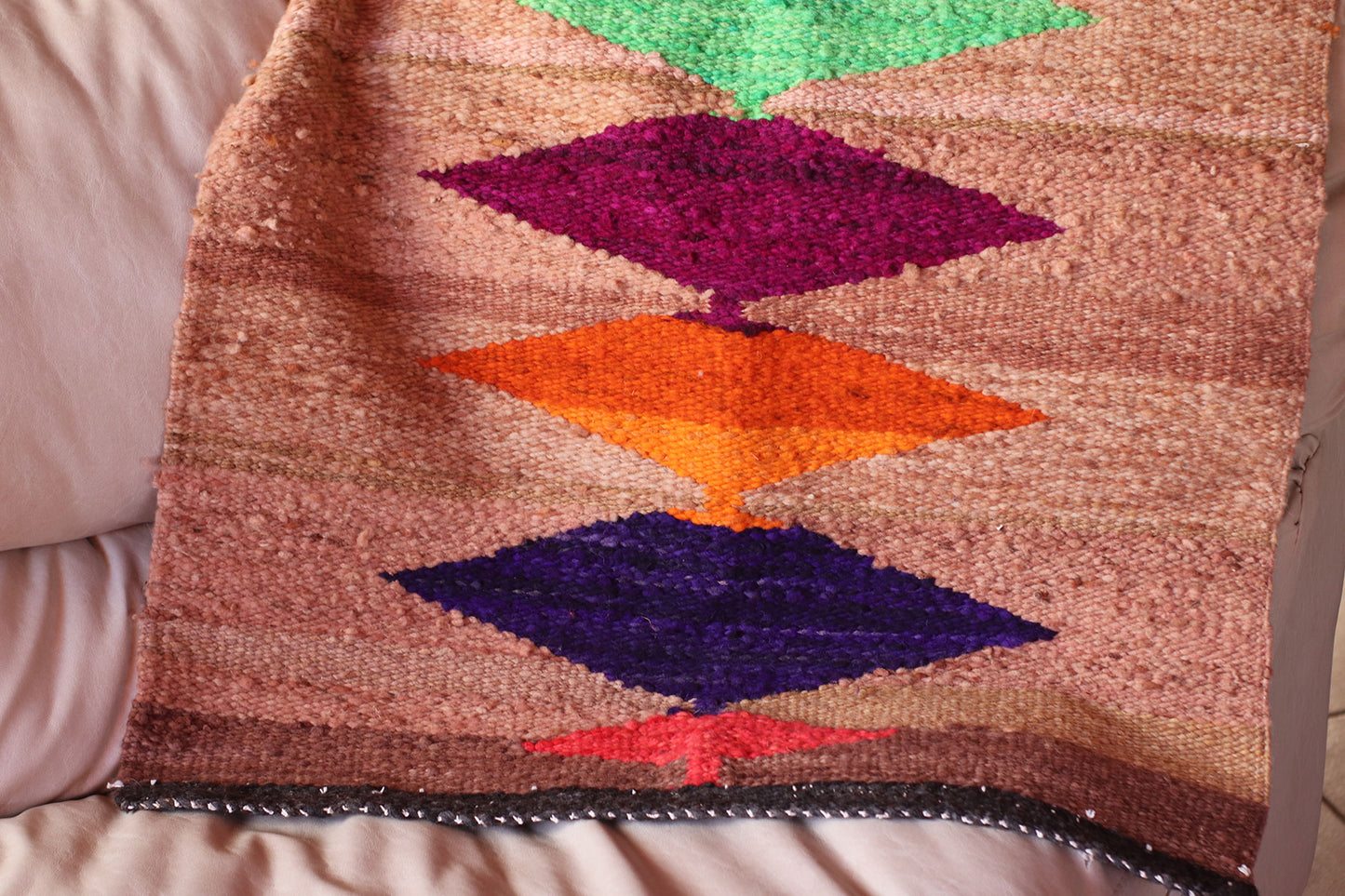 Alfombra de Oveja en Telar
