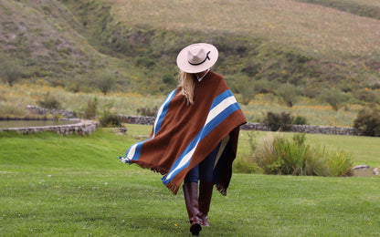 Poncho "Anchorena" Telar Criollo