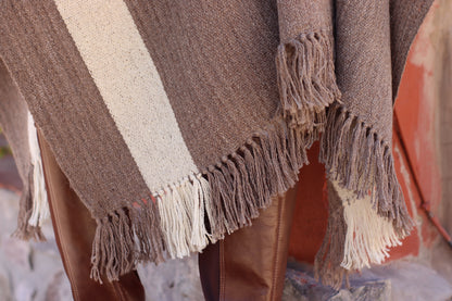 Poncho "Malargüe" de Llama Baby