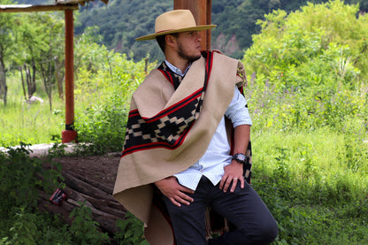 Poncho Guarda Atada "Monteagudo" Telar Criollo