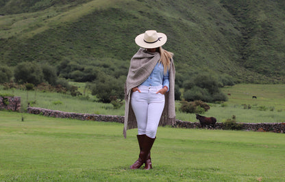 Ruana "Aymaná" Llama Baby en Telar