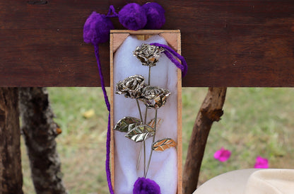 Rosas de Alpaca en Caja de Madera
